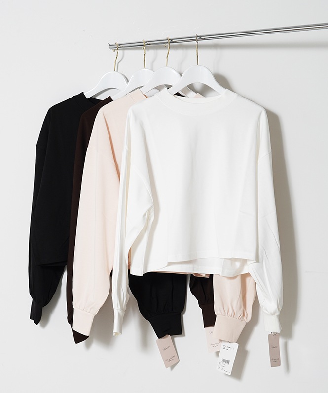 ボリュームスリーブカットプルオーバー