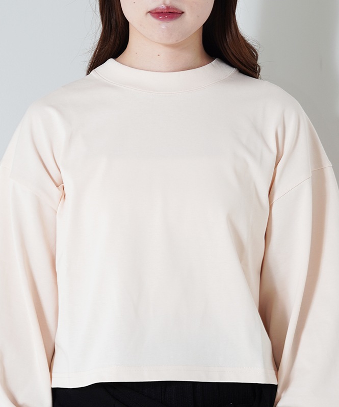 ボリュームスリーブカットプルオーバー