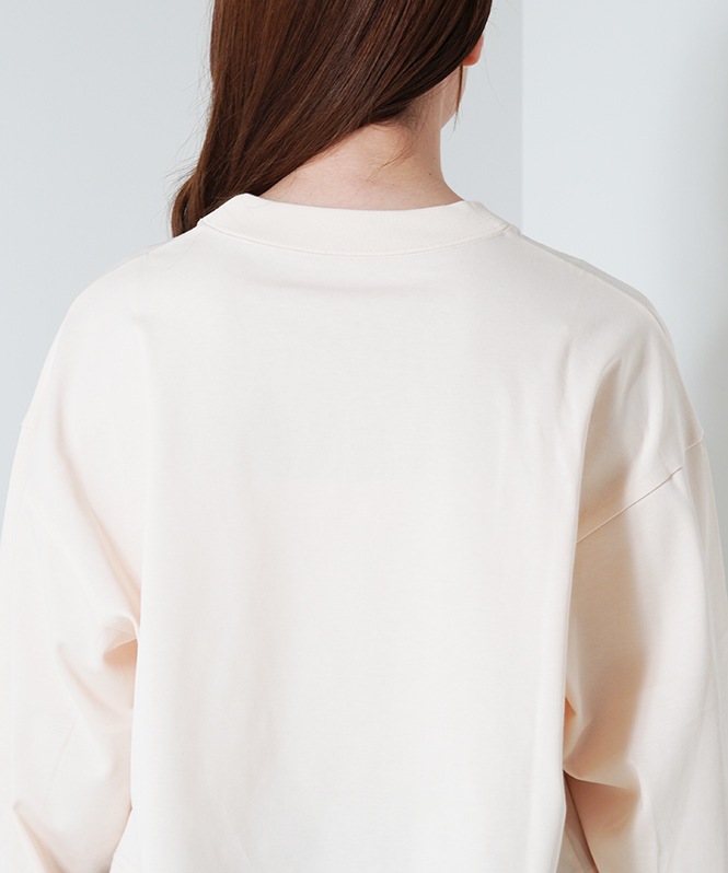 ボリュームスリーブカットプルオーバー