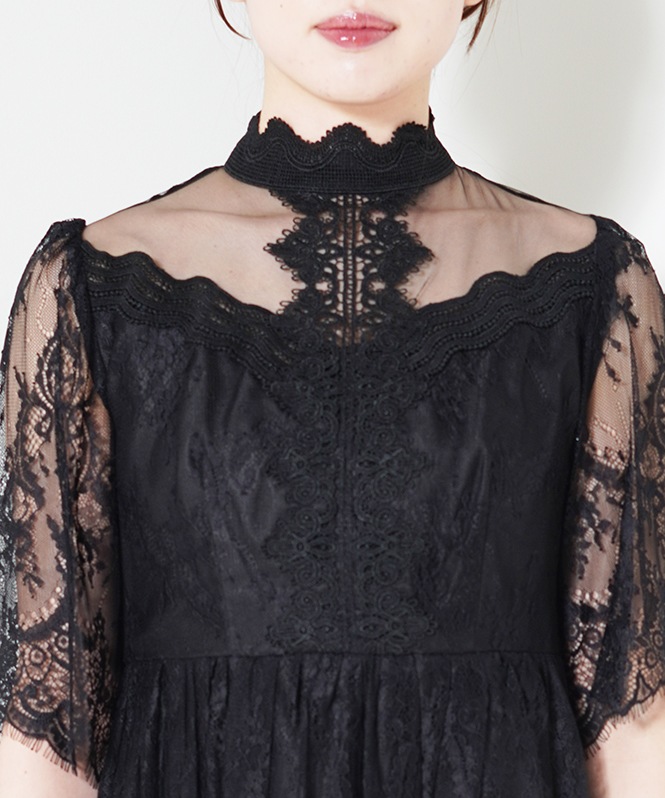 ハイネックレースアンティークドレス