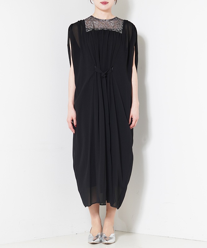 レースワンピース