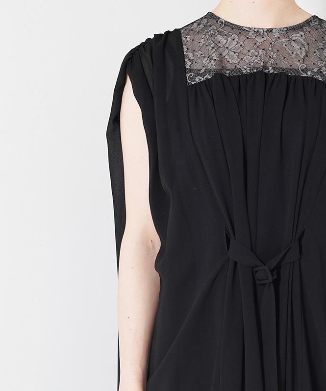 レースワンピース