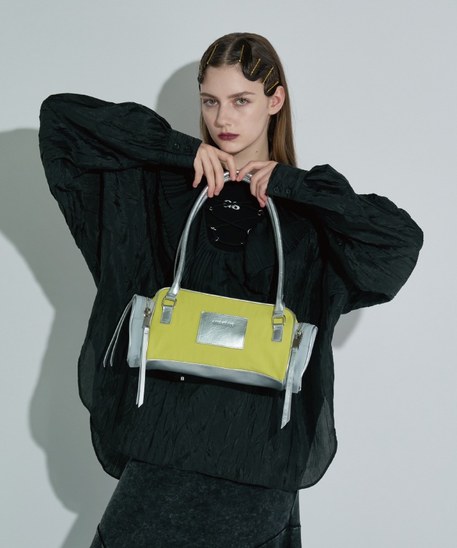 2トーンカラーナイロンバッグ