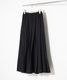 BLACK<!-- / 1-->