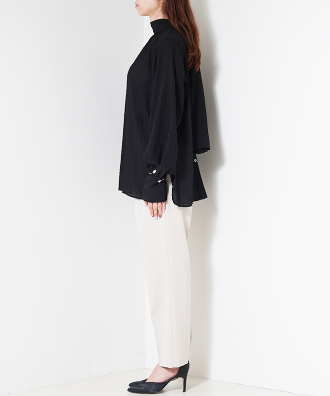 シアーテクスチャーボウタイ風ブラウス