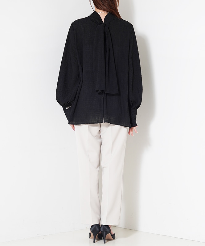 シアーテクスチャーボウタイ風ブラウス