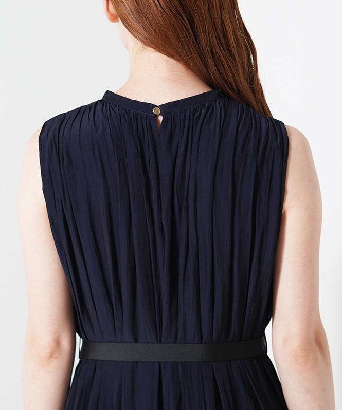 ベルト付きワンピース