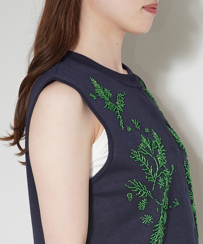 Beased Floral Knit CD