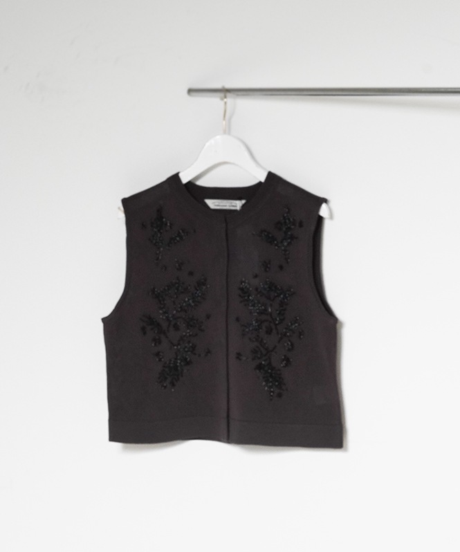 Beased Floral Knit CD