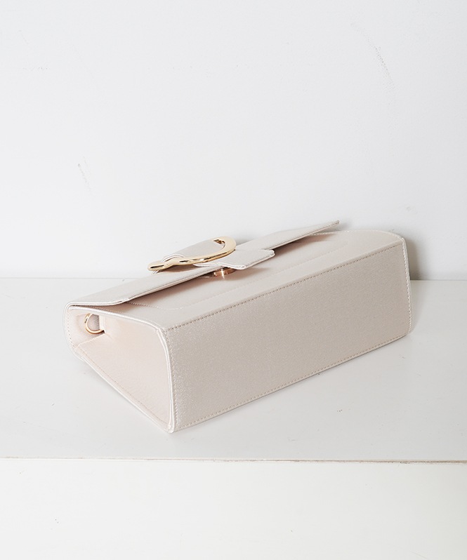 lrregular motif bag