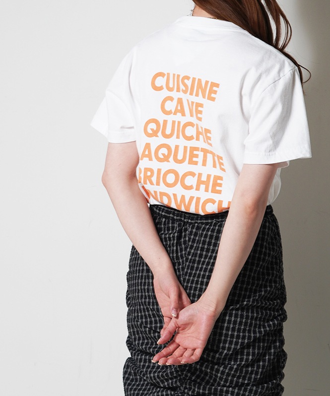 ロゴTシャツ