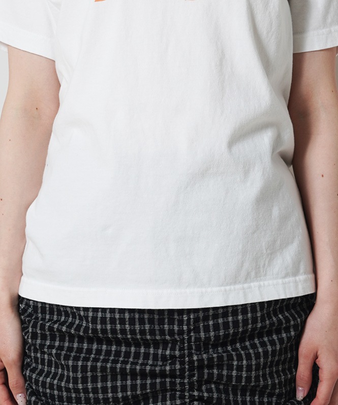 ロゴTシャツ