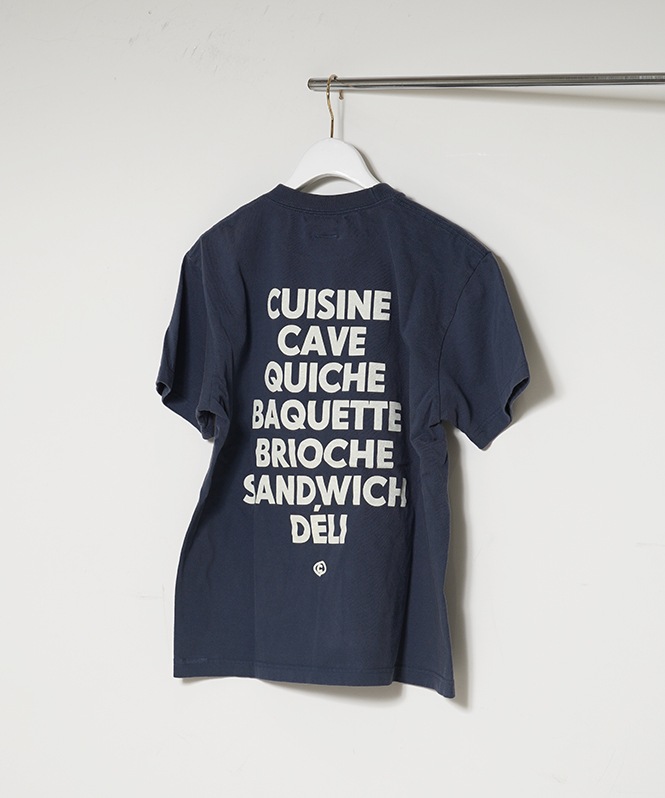 ロゴTシャツ