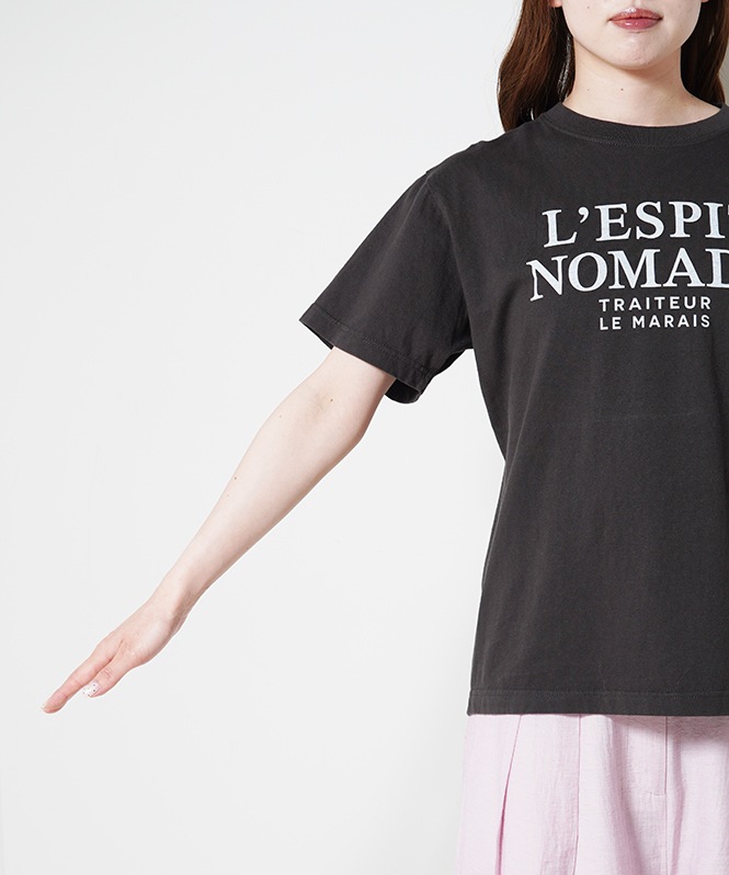 ロゴTシャツ