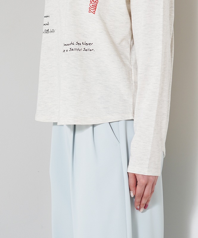 レタリングプリントロングTシャツ