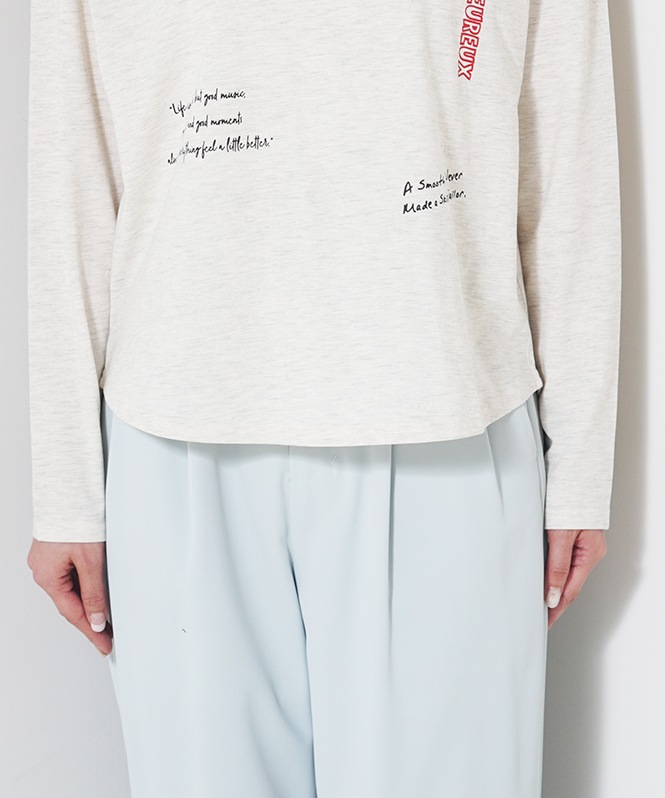 レタリングプリントロングTシャツ