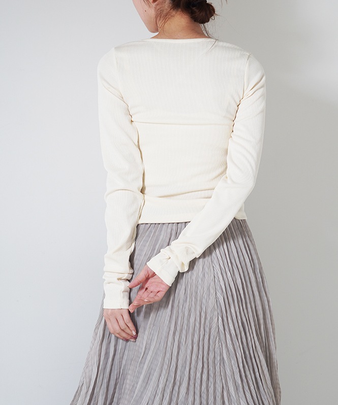 ヘンリーネックリブプルオーバー