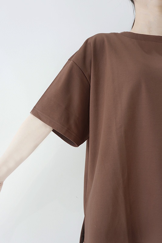 ドロップショルダーTシャツ