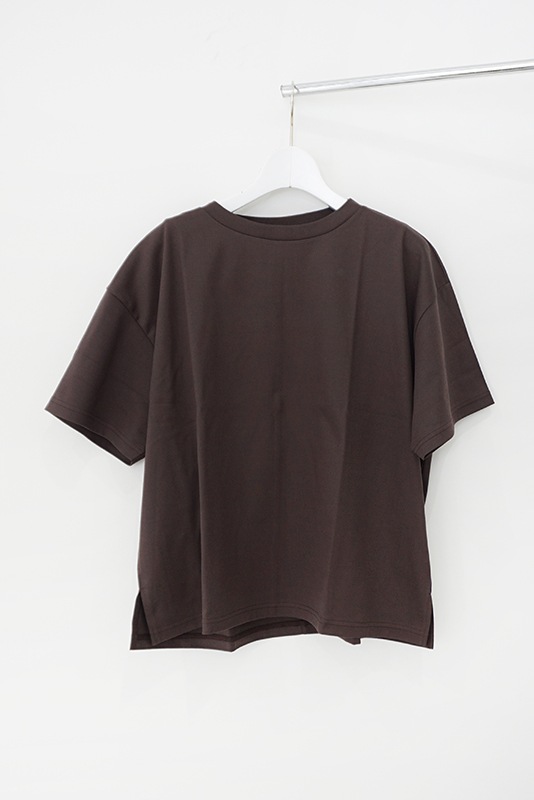 ドロップショルダーTシャツ