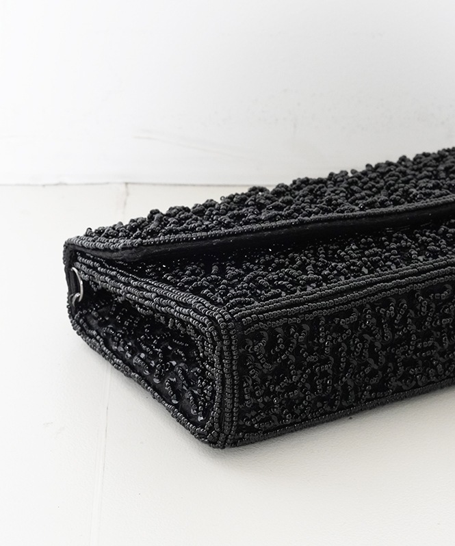 ビーズ刺繍クラッチBAG