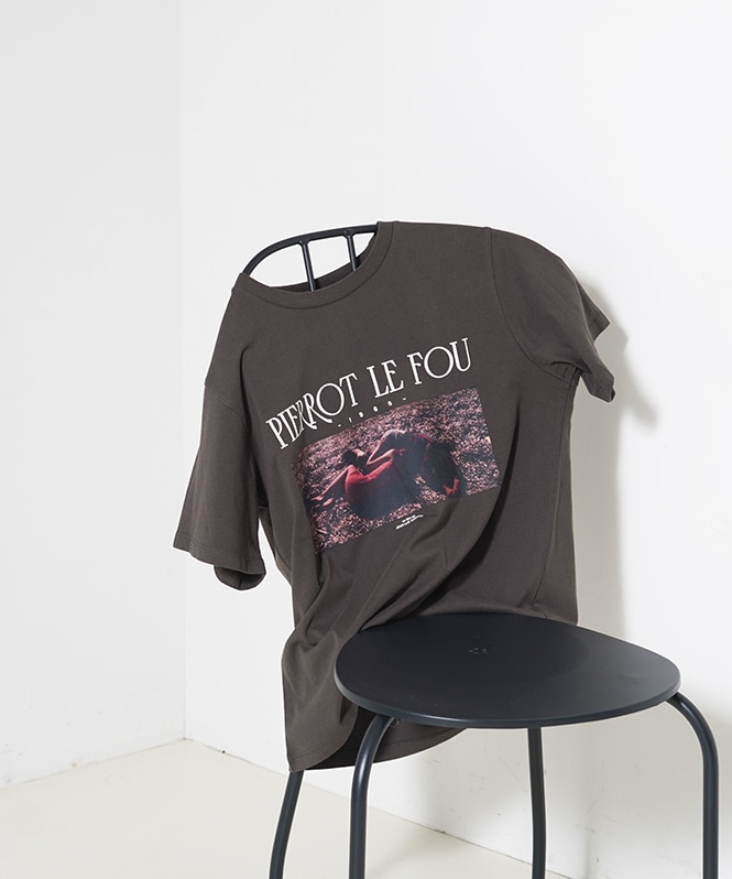 ロゴプリントTシャツ