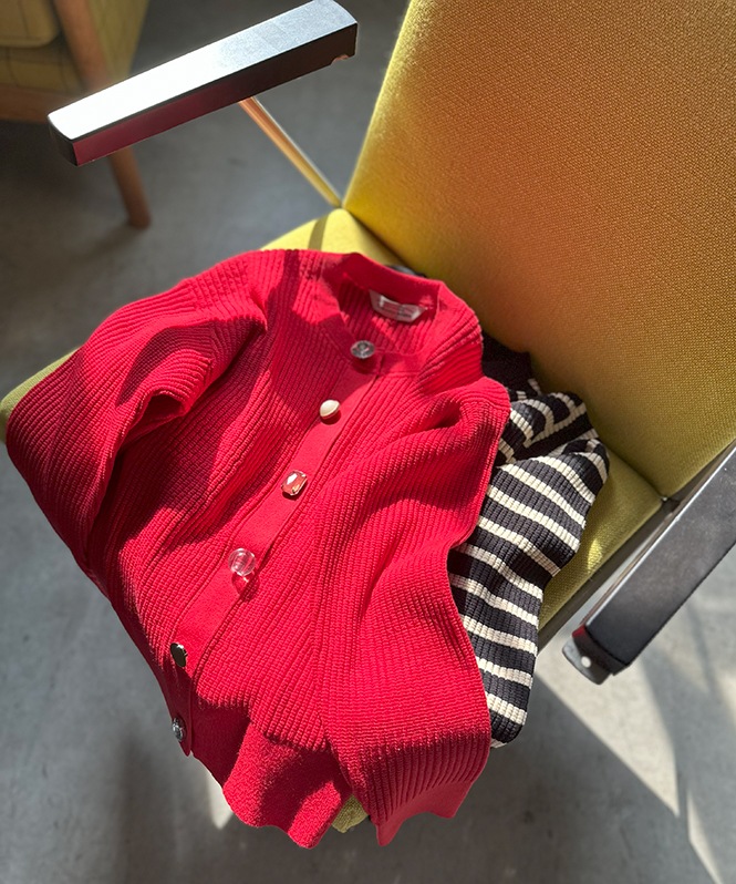 ビジューカーディガン