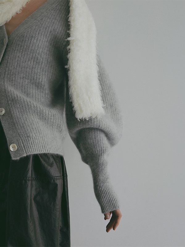 26WINTER PRE ORDER】ホワイトヤクニットカーディガン | ALL ITEM