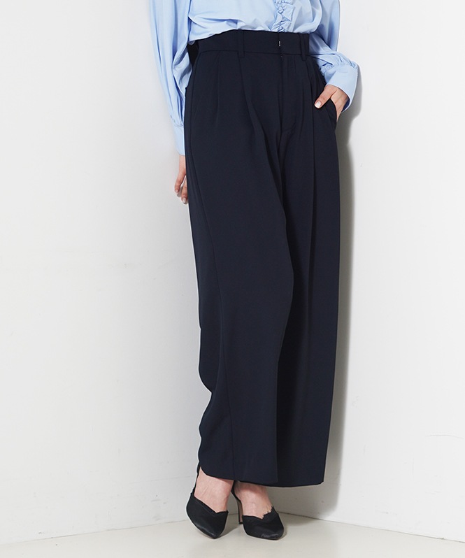 ツイストカルゼパンツ