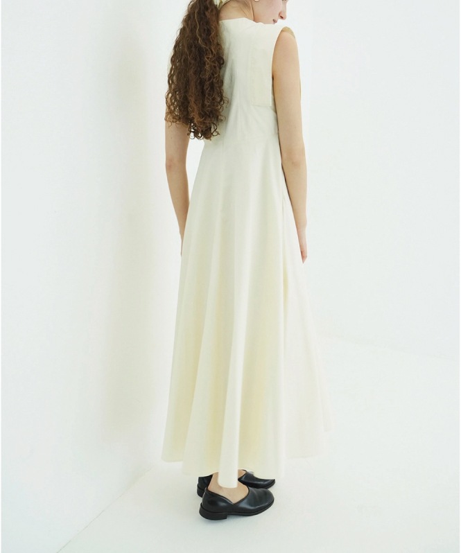 SQUARE SLEEVE ONEPIECE