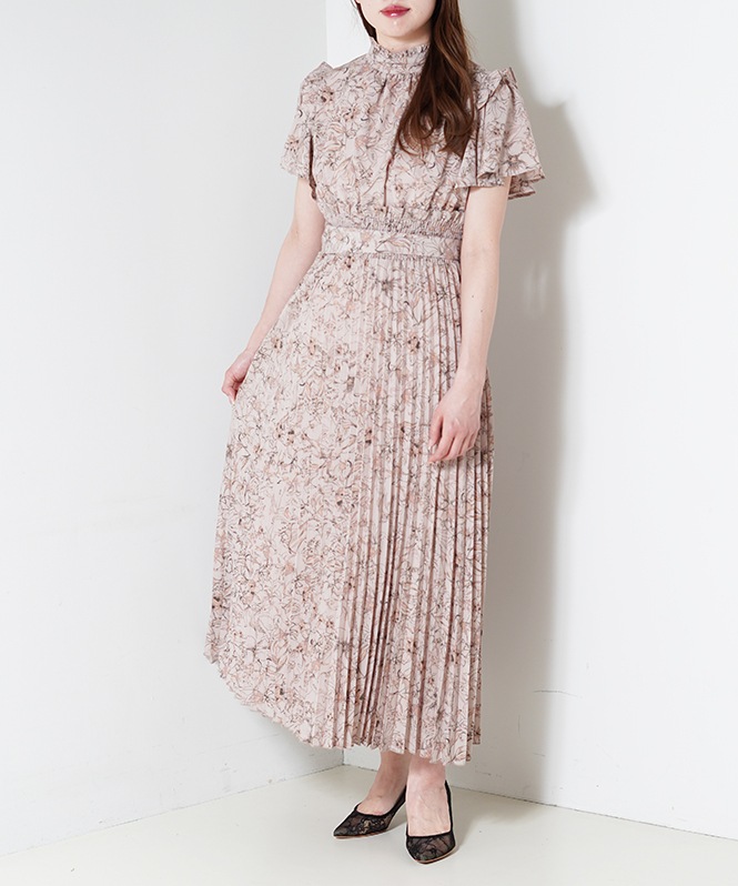 ぷーママさん専用　ワンピース ぷーママさん専用 ワンピース 7月中旬発送予定 フクレサイド