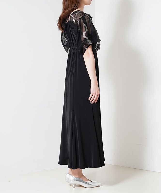 Graffiti balloon sleeve dress