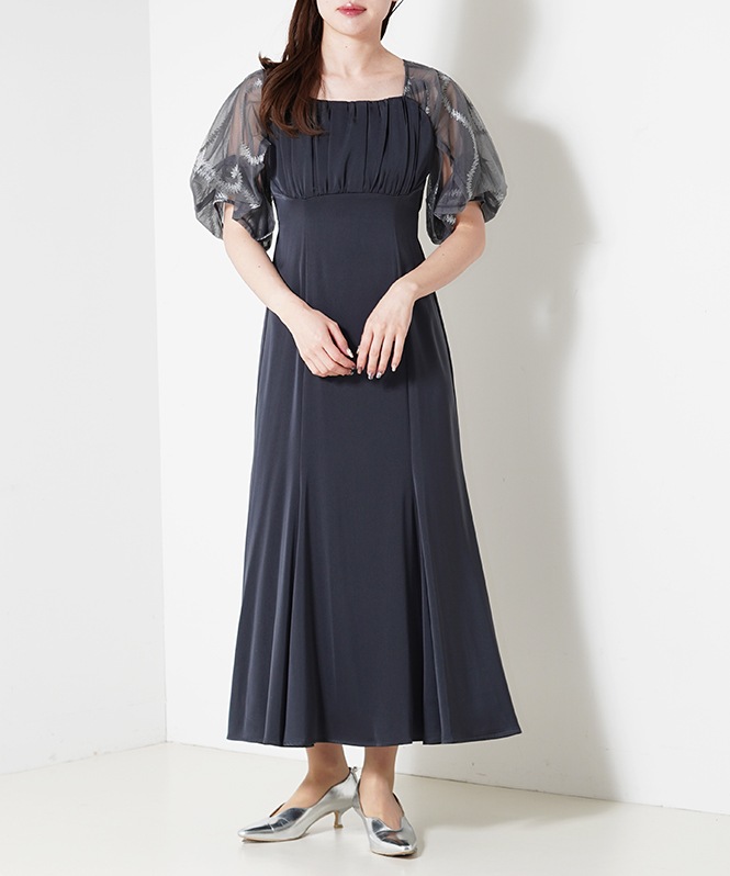 Graffiti balloon sleeve dress