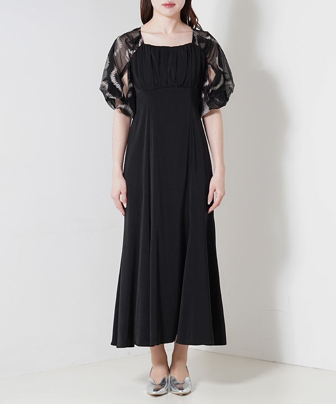 Graffiti balloon sleeve dress