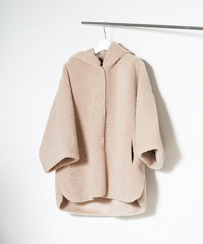 リバーシブルファーフーディアウター