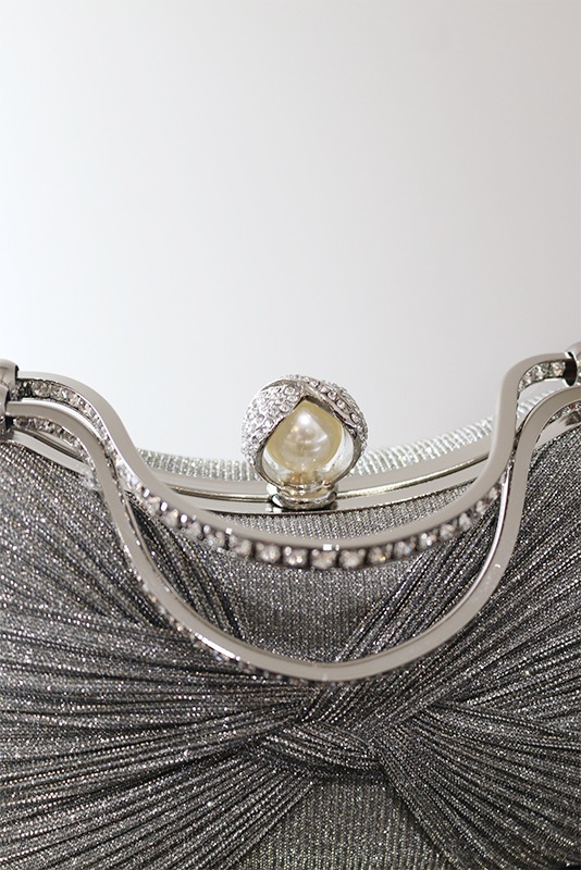 シャイニーツイストバッグ