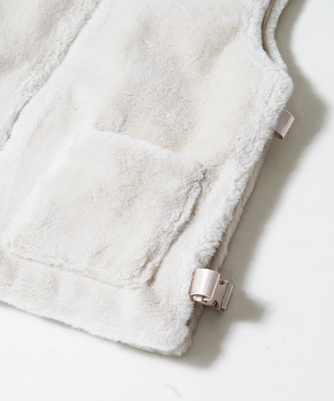 キルティング×ファーリバーシブルベスト