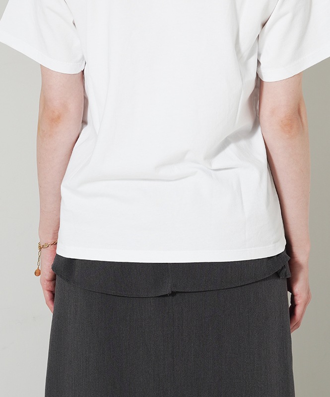 ロゴプリントTシャツ