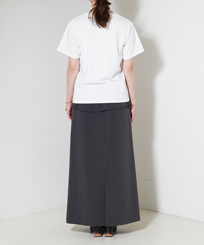 ロゴプリントTシャツ