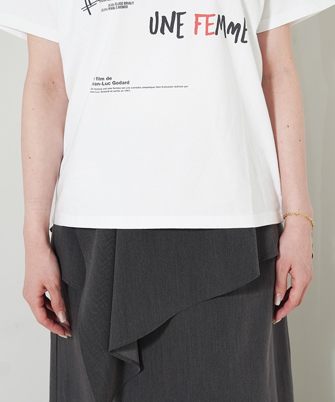 ロゴプリントTシャツ