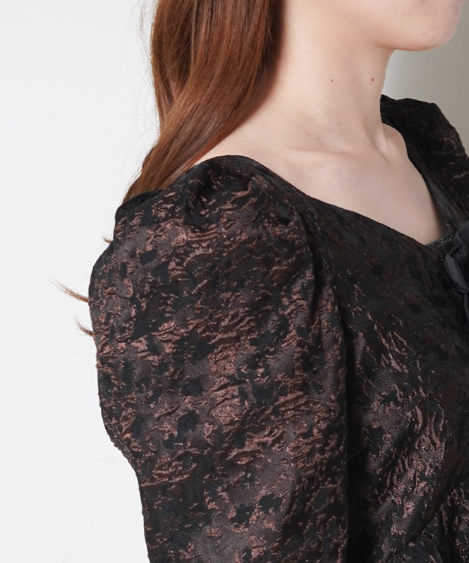 edge ribbon setup dress