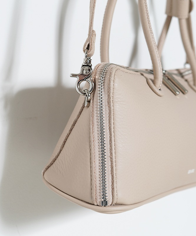 ブガッティ型2WAYショルダーBAG