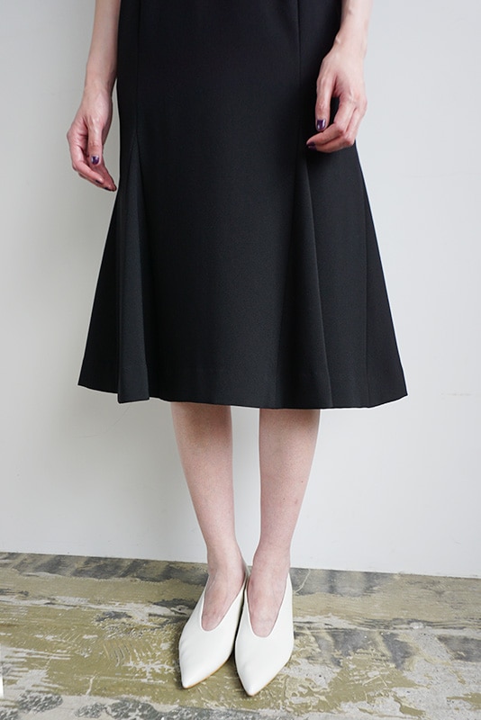 付け襟付きマーメイドシルエットワンピース | ONEPIECE | ROOM903 online