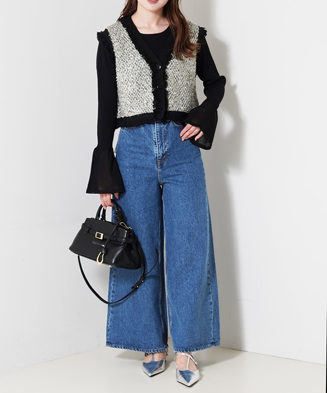 裾シアー切替えベルスリーブニット