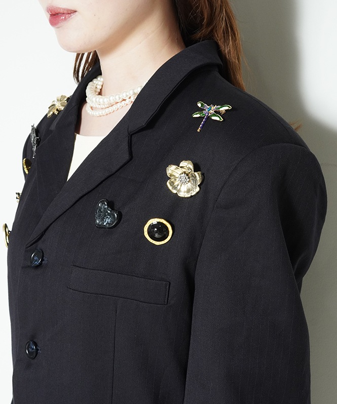 Rowen Brooch Sreasted Blazer
