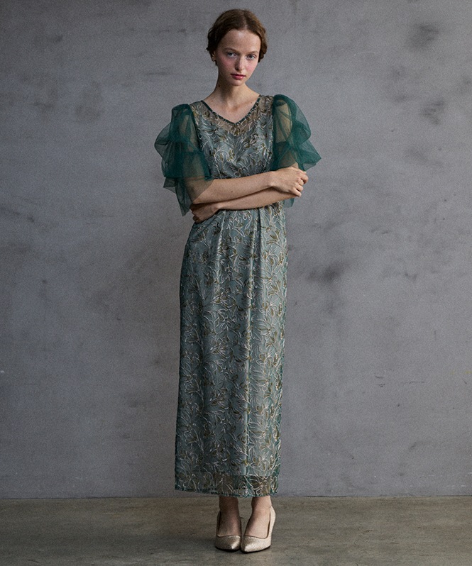 フラフィースリーブペンシルドレス