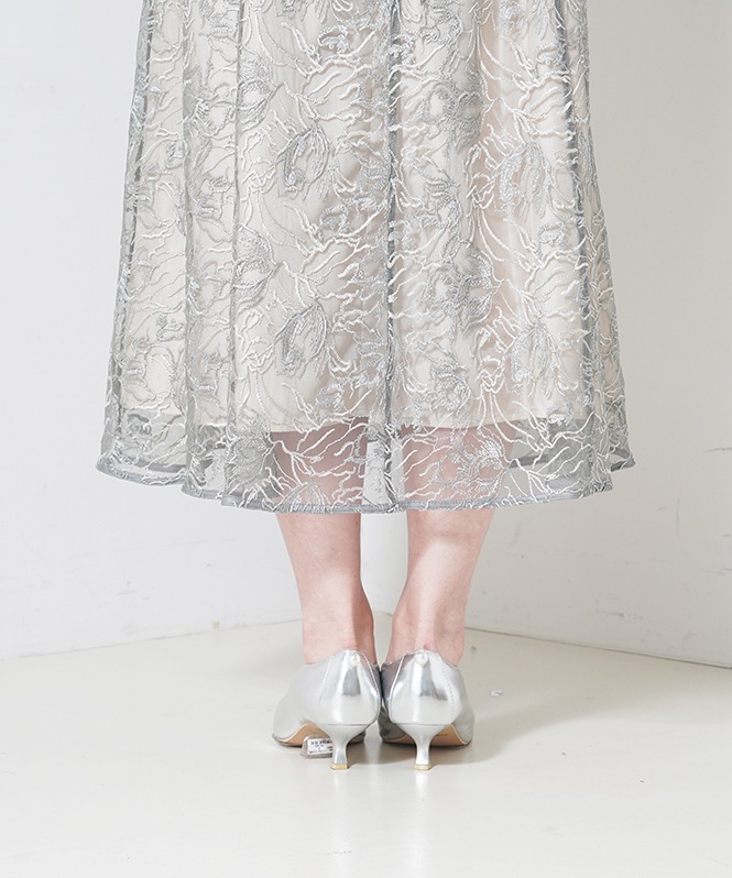 ニュアンスフラワードレス