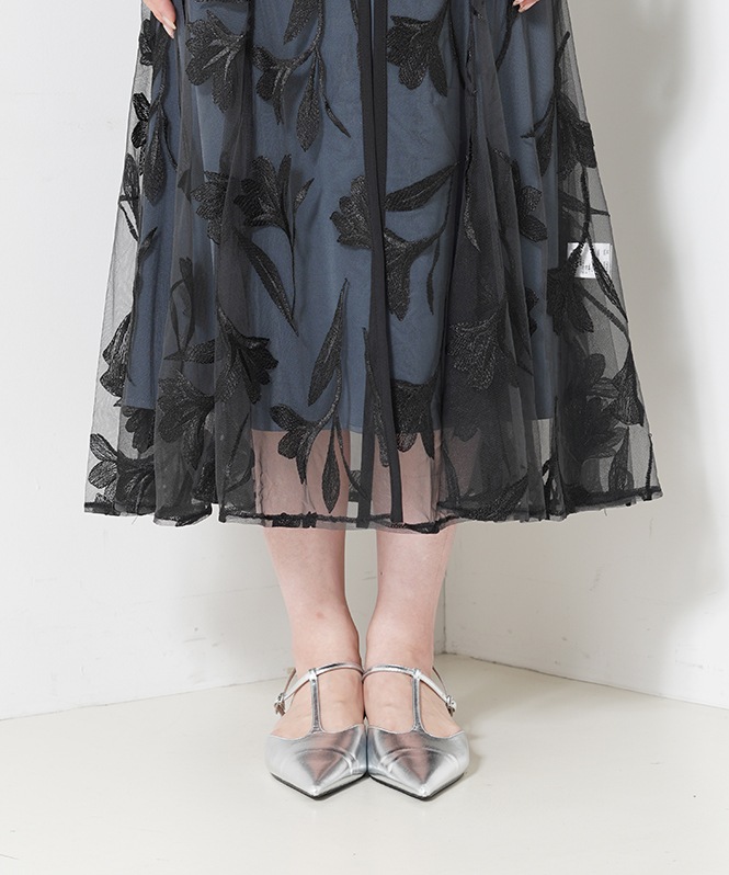 パフスリーブレイヤードレス