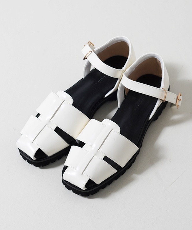 ATELIER BRUGGE Gurkha sandals