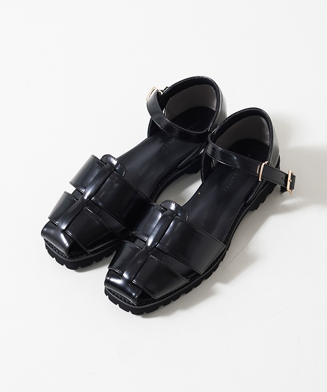 ATELIER BRUGGE Gurkha sandals
