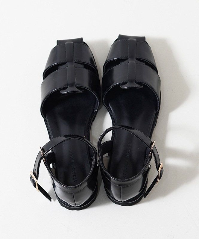 ATELIER BRUGGE Gurkha sandals